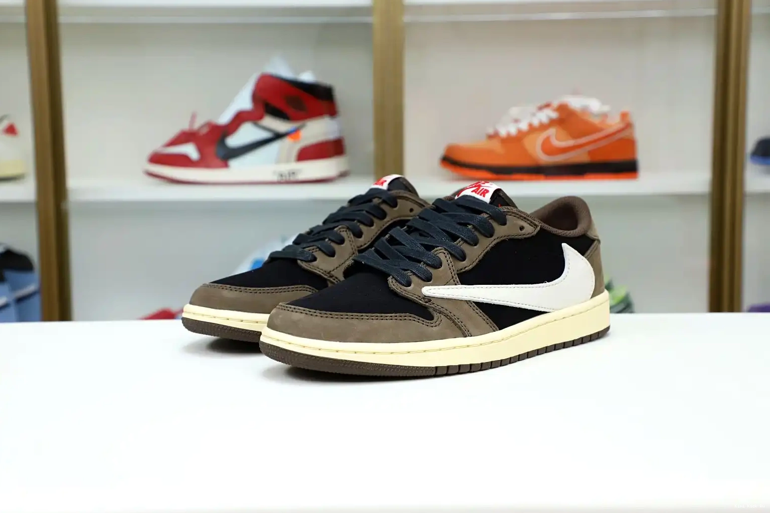 x Scott Jordan Kimikick 1Low TS Air Jordan SP Travis OG 0616